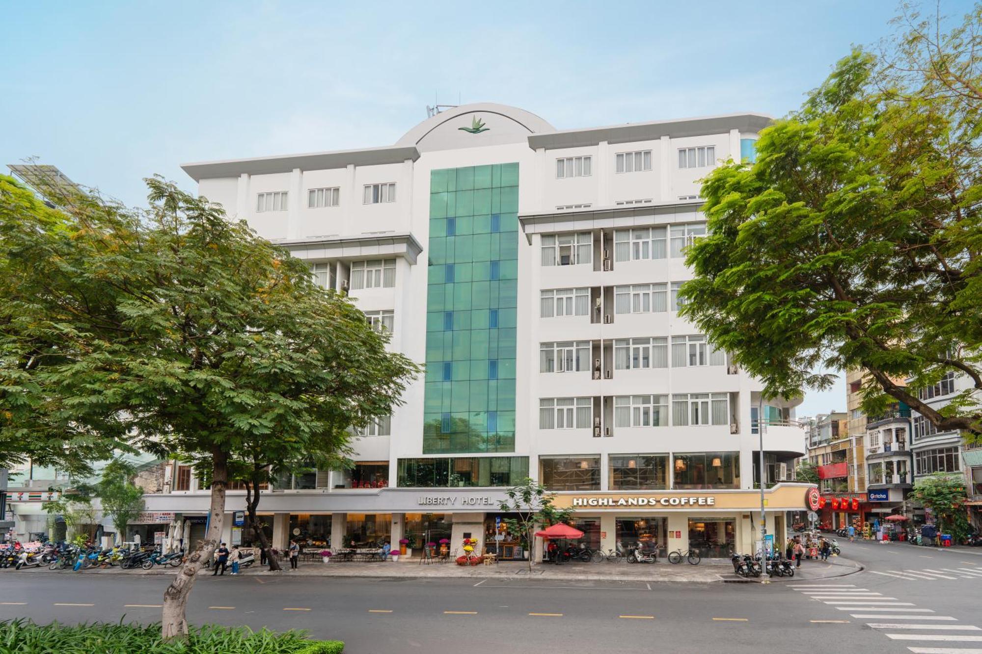 Liberty Saigon Greenview Hotel